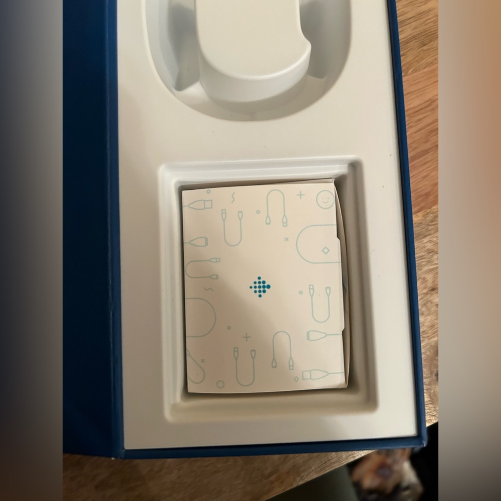 Fitbit Charge 2 Black Smartwatch - Picture 7 of 7